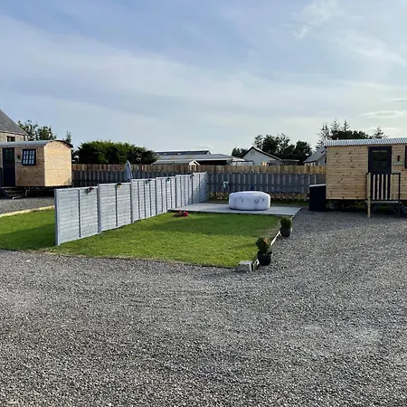 On The Moor Shepherds Huts Bodmin Exterior photo